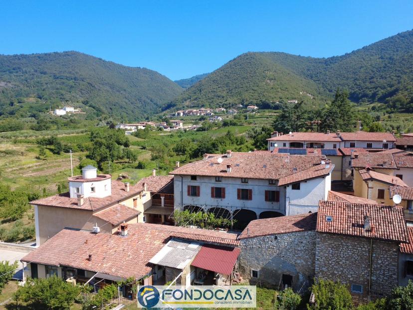 Quadrilocale in Via Foina, Monticelli Brusati — foto 2 di 4