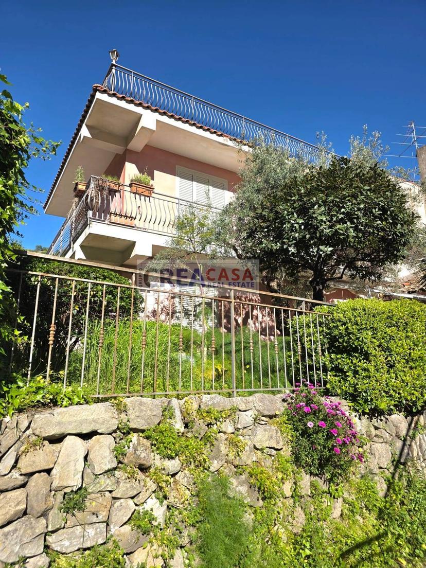 Villa in C.da Postoleone 1, Graniti — foto 3 di 5