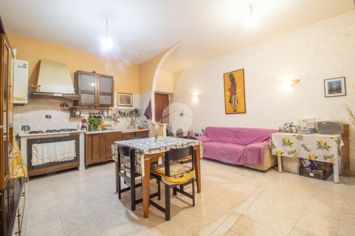 Trilocale in Via Cavour 6, Marcellina