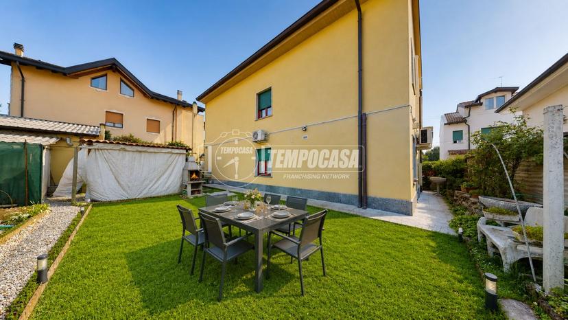 Villa a schiera in Via Cevedale, Cesano Maderno — foto 2 di 5