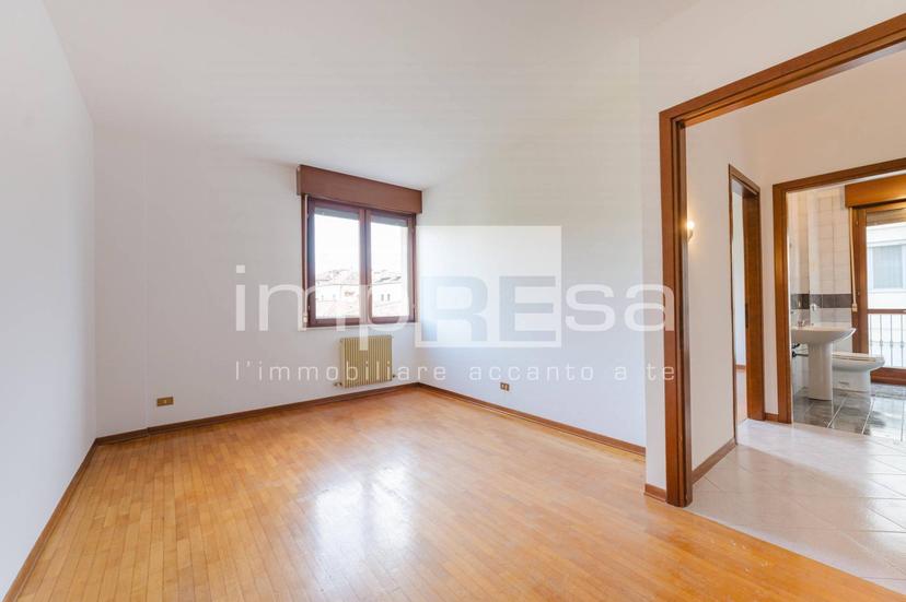 Appartamento in Via Gera, Conegliano