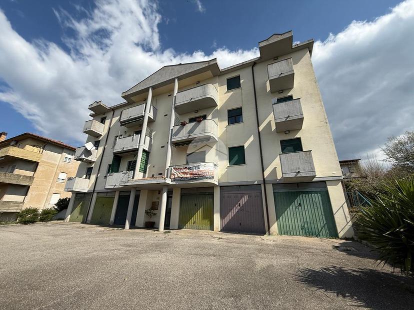 Quadrilocale in Via Don Venturino Venturini, Calvi dell'Umbria — foto 3 di 5