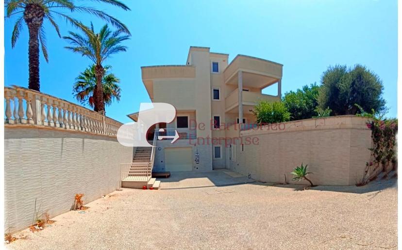 Villa in Via Rosa Curlo 6, Fasano — foto 2 di 5