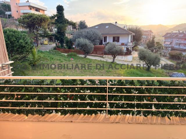 Quadrilocale in Via Umbria 7, Cupra Marittima — foto 4 di 5