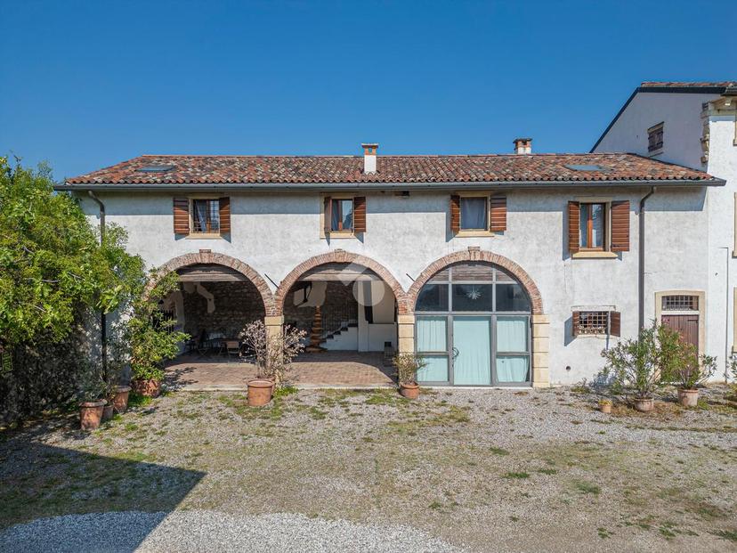 Casa indipendente in Viale S. Peretto 5, San Pietro in Cariano — foto 5 di 5