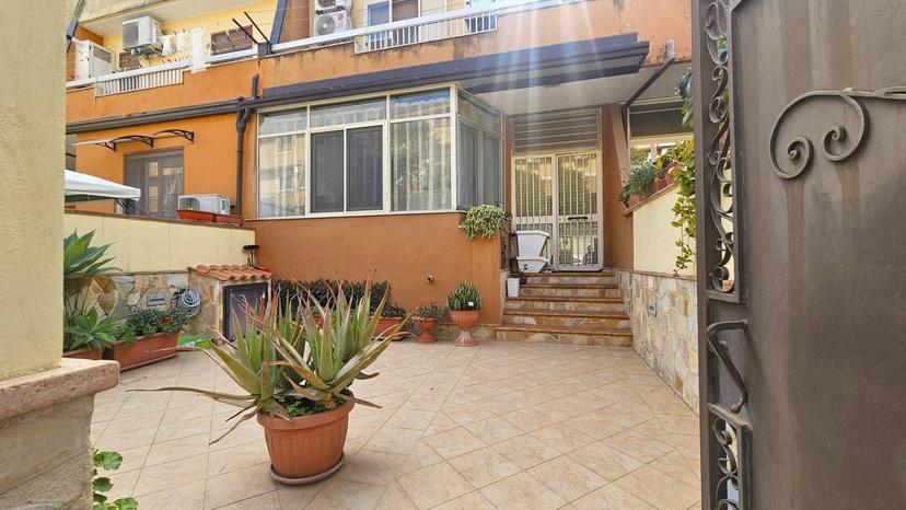Villa a schiera in Viale Cassiodoro 169, Catanzaro — foto 5 di 5