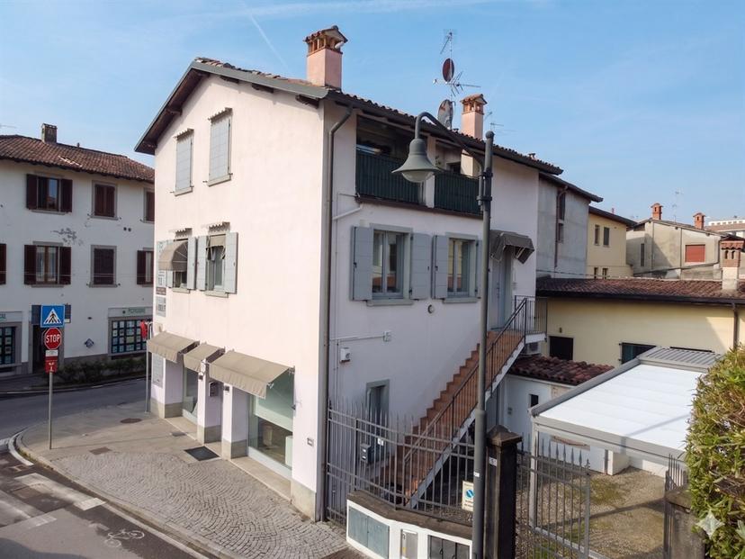 Trilocale in Via Don Luigi Belotti 3, Grumello del Monte — foto 5 di 5