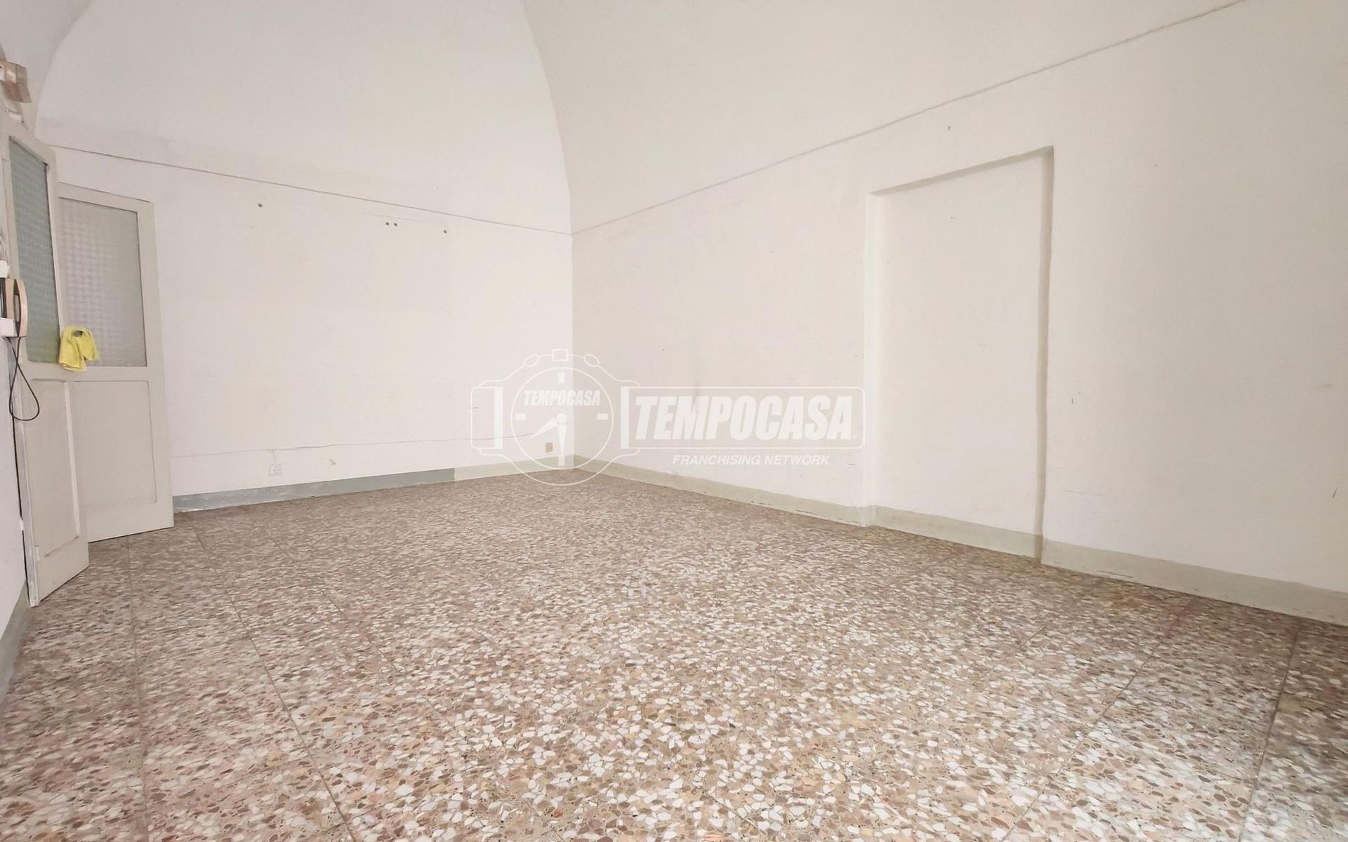 Casa indipendente in Via Storione, Gioia del Colle