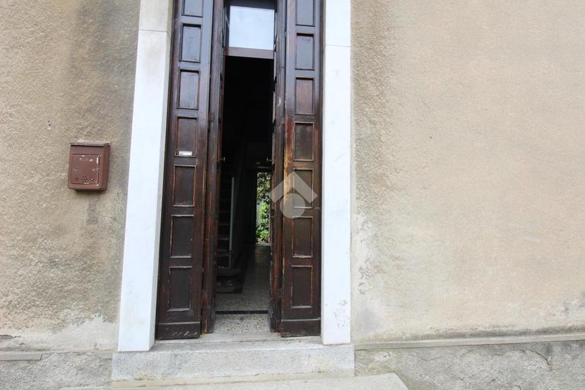 Villa in Piazza Brambilla 3, Aicurzio — foto 4 di 5