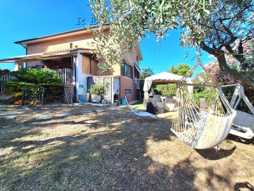 Casa indipendente in  Montarice, Porto Recanati — foto 3 di 5