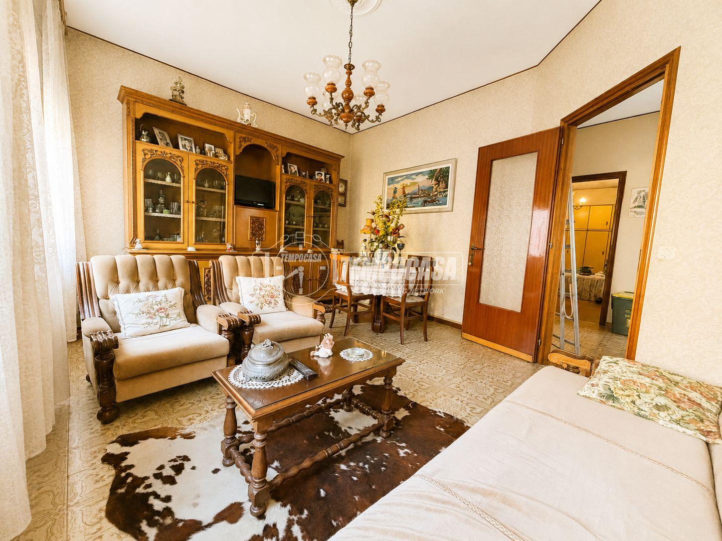 Casa indipendente in Via Aimaro Franco, Moncrivello