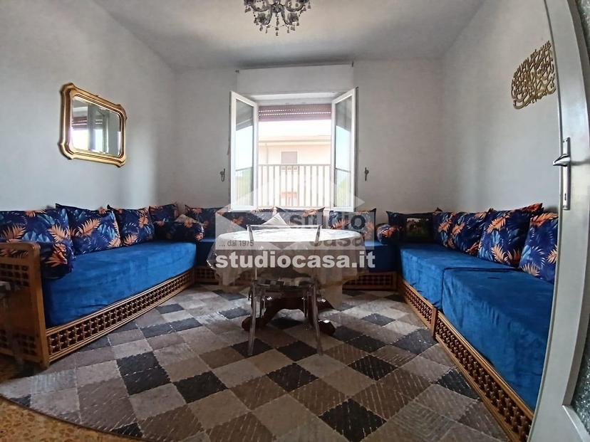 Trilocale in Via Vitt. Veneto, Palazzo Pignano — foto 5 di 5
