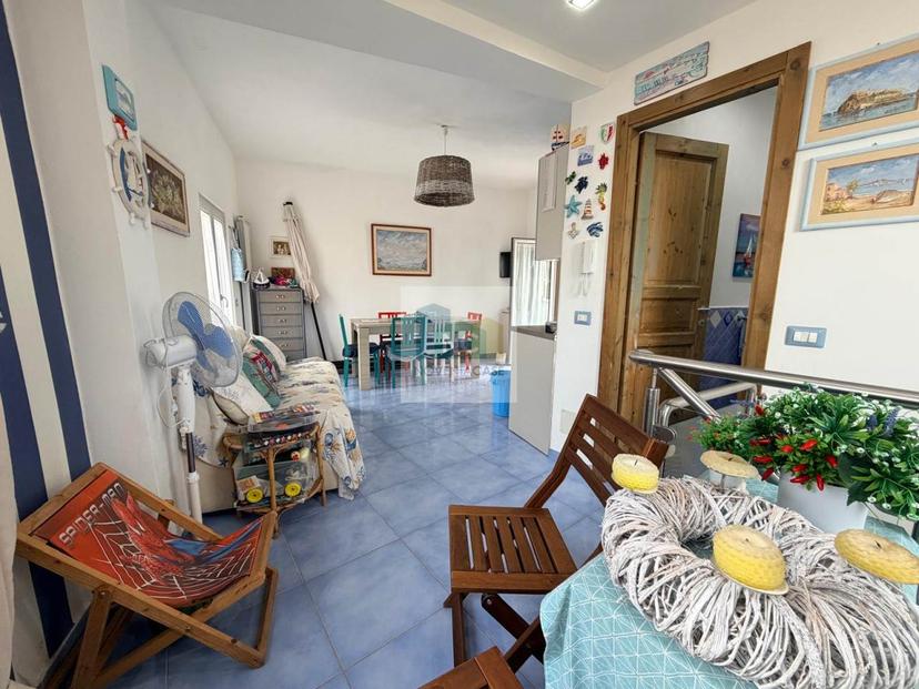 Casa indipendente in Piazza San Pasquale, Casamicciola Terme — foto 3 di 5