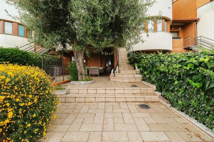 Villa a schiera in Via Russi, Ancona — foto 3 di 5
