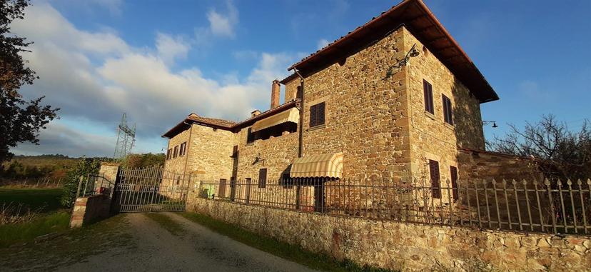 Villa, Bucine — foto 4 di 5