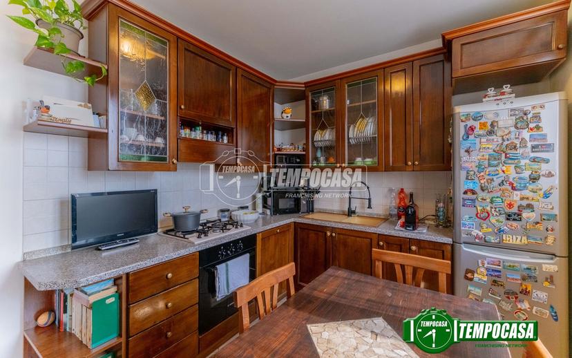 Trilocale in Via XXIV Maggio, Inveruno — foto 4 di 5