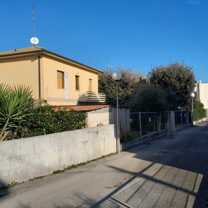 Casa indipendente in Via Litoranea 154, Mondolfo — foto 2 di 5