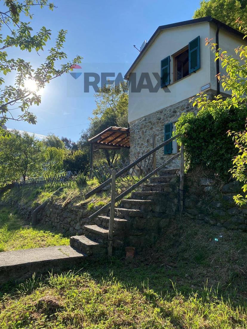 Casa indipendente in Via Fiume 29, Castiglione Chiavarese — foto 5 di 5