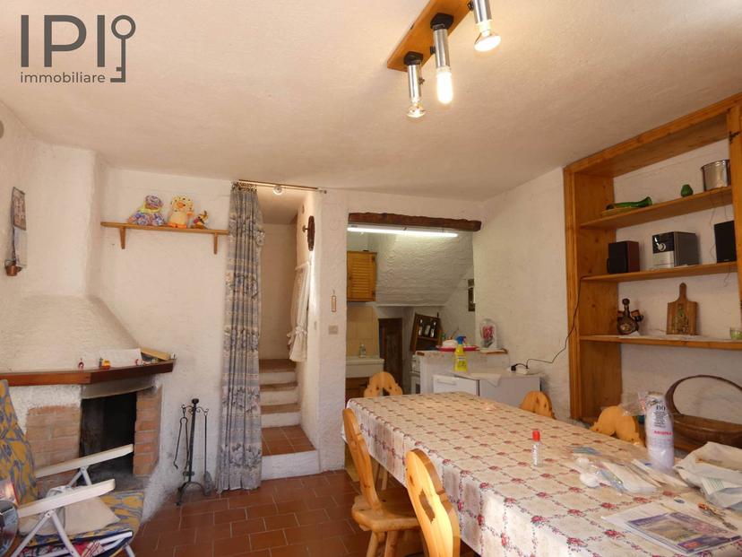 Casa indipendente in Loc. Erche, Piana Crixia — foto 4 di 5