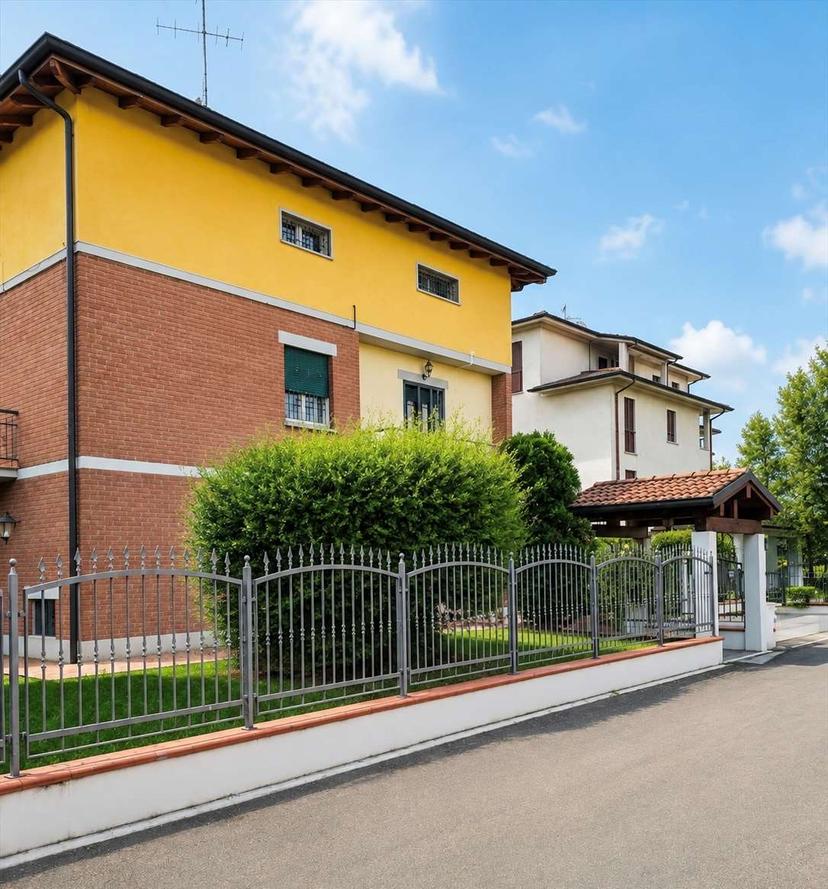 Villa in Via Curiel 5., Reggio nell'Emilia — foto 5 di 5