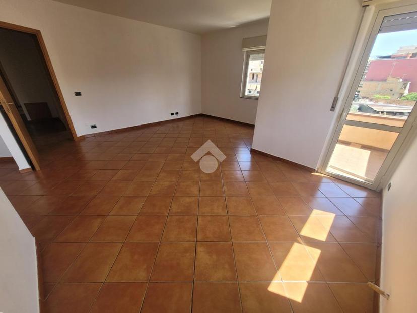 Quadrilocale in Via Arangea Traversa Genoese 18, Reggio di Calabria — foto 3 di 5