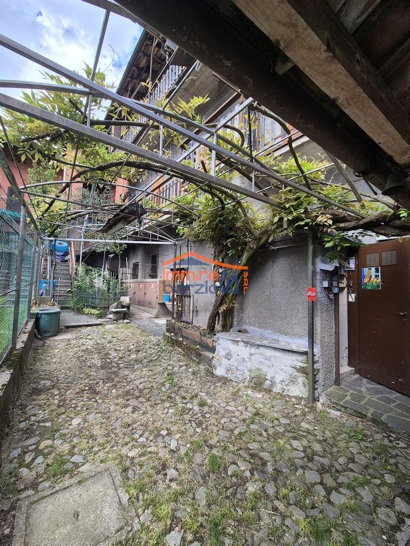 Porzione di casa, Primaluna — foto 4 di 5