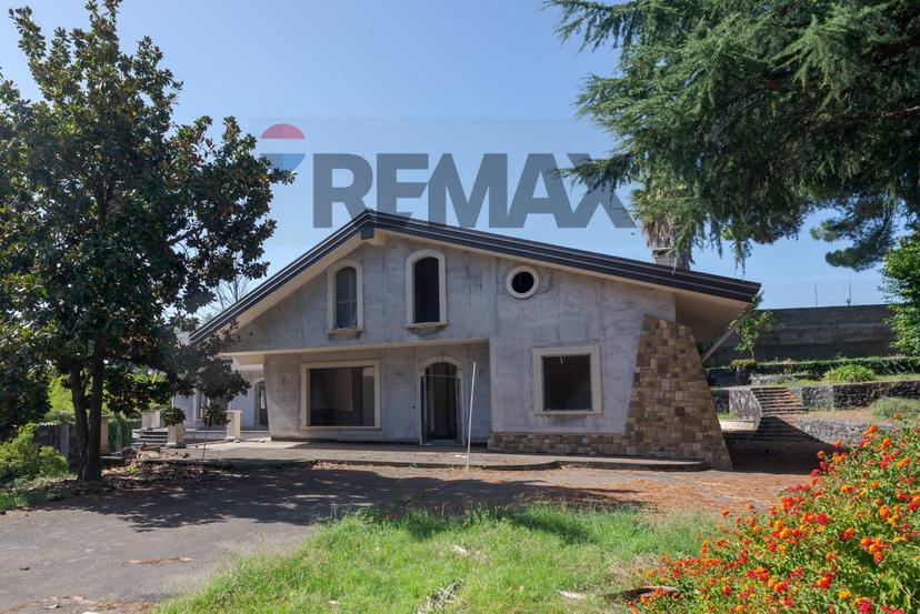 Villa in Corso Cristoforo Colombo Sn, Trecastagni — foto 3 di 5