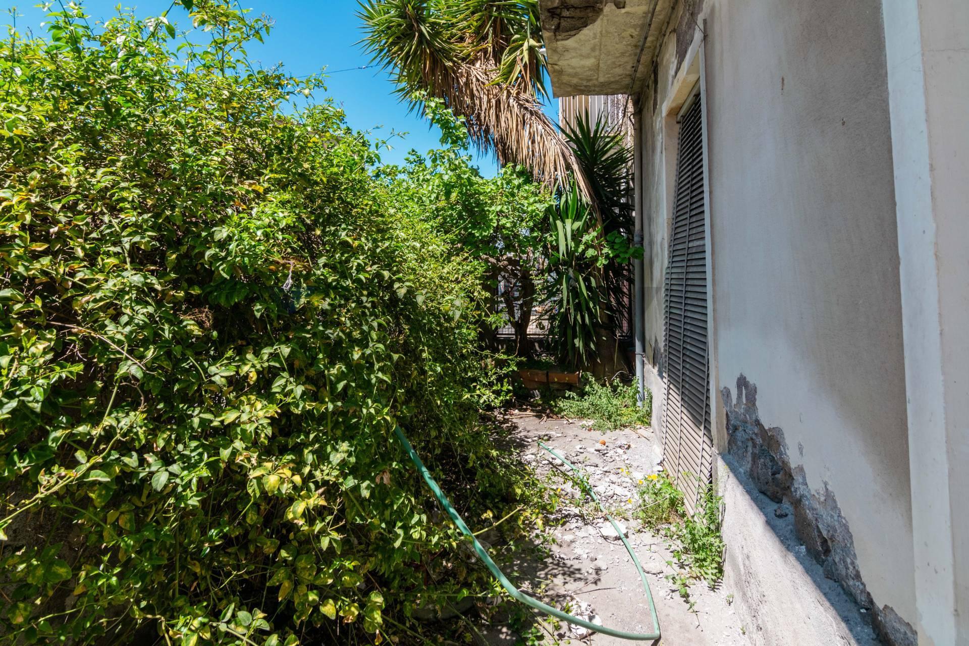 Casa indipendente in Via Emanuele Bellia 250, Paternò
