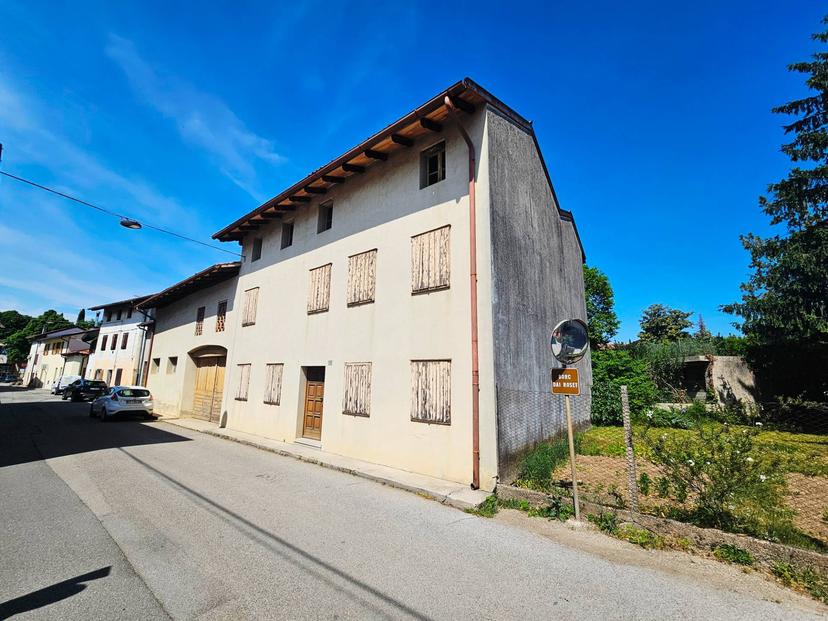 Villa a schiera in Via Mazzini 7, Capriva del Friuli — foto 3 di 5