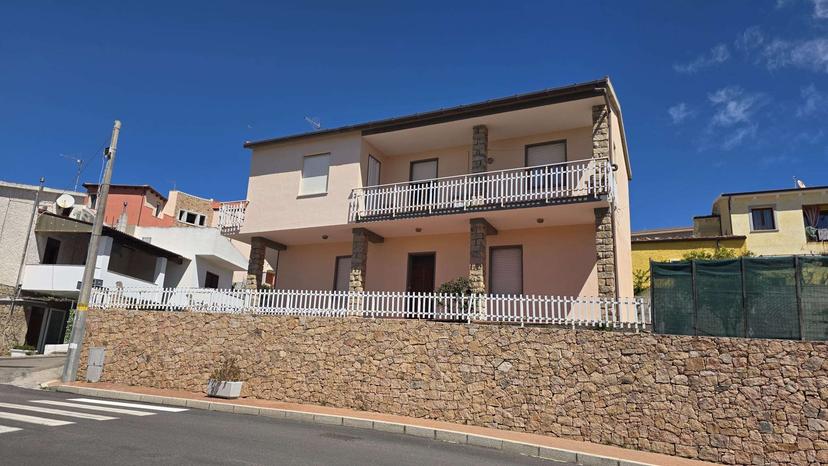 Casa indipendente in Via Porrino 2, Badesi — foto 3 di 5