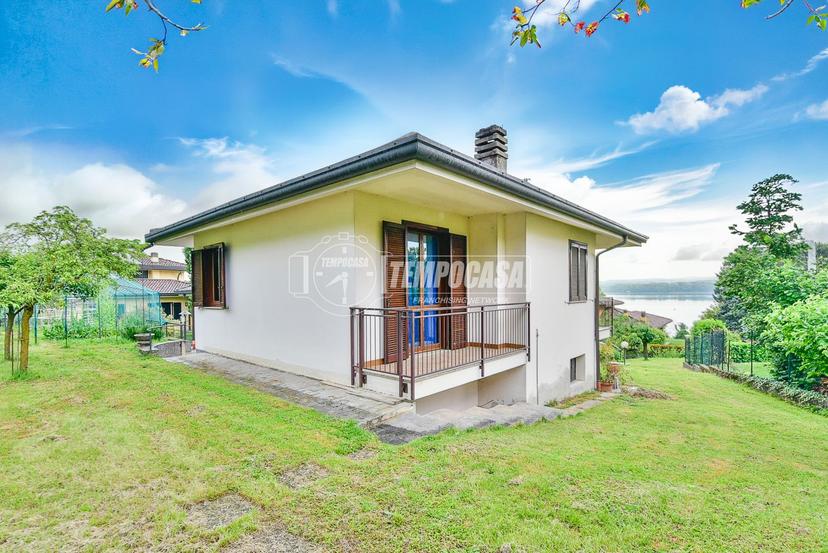 Villa in Via Alcide De Gasperi, Eupilio — foto 3 di 5