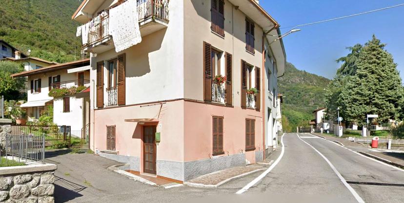 Bilocale in Via San Pietro  12, Rogno — foto 5 di 5