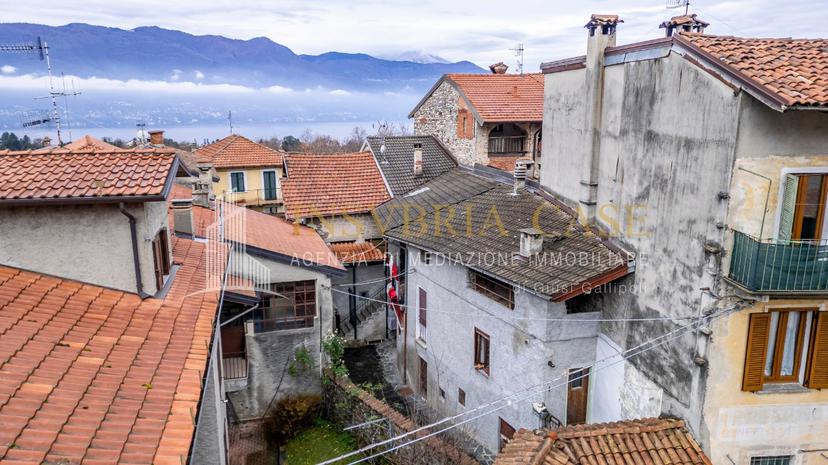 Casa indipendente, Castelveccana