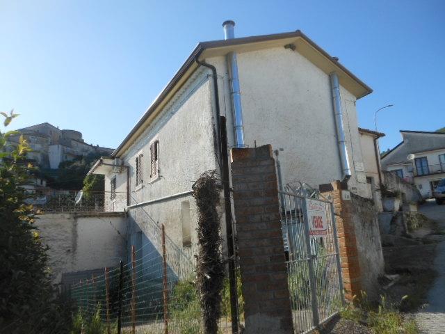Casa indipendente in Via Santa Maria in Cingla, Ailano — foto 3 di 5