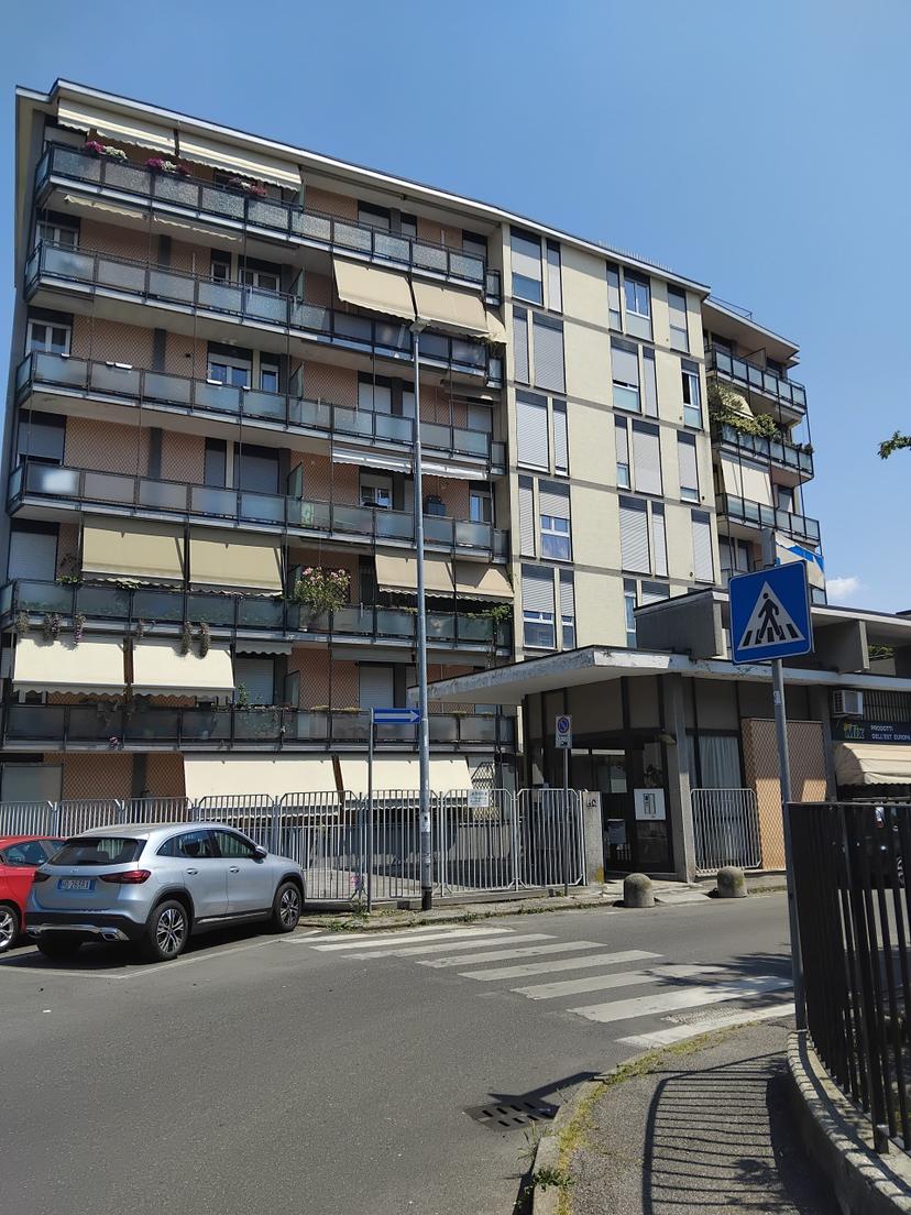 Bilocale in Via Magellano, Monza — foto 3 di 5