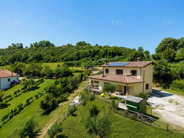 Villa in Via Montereano, Gubbio
