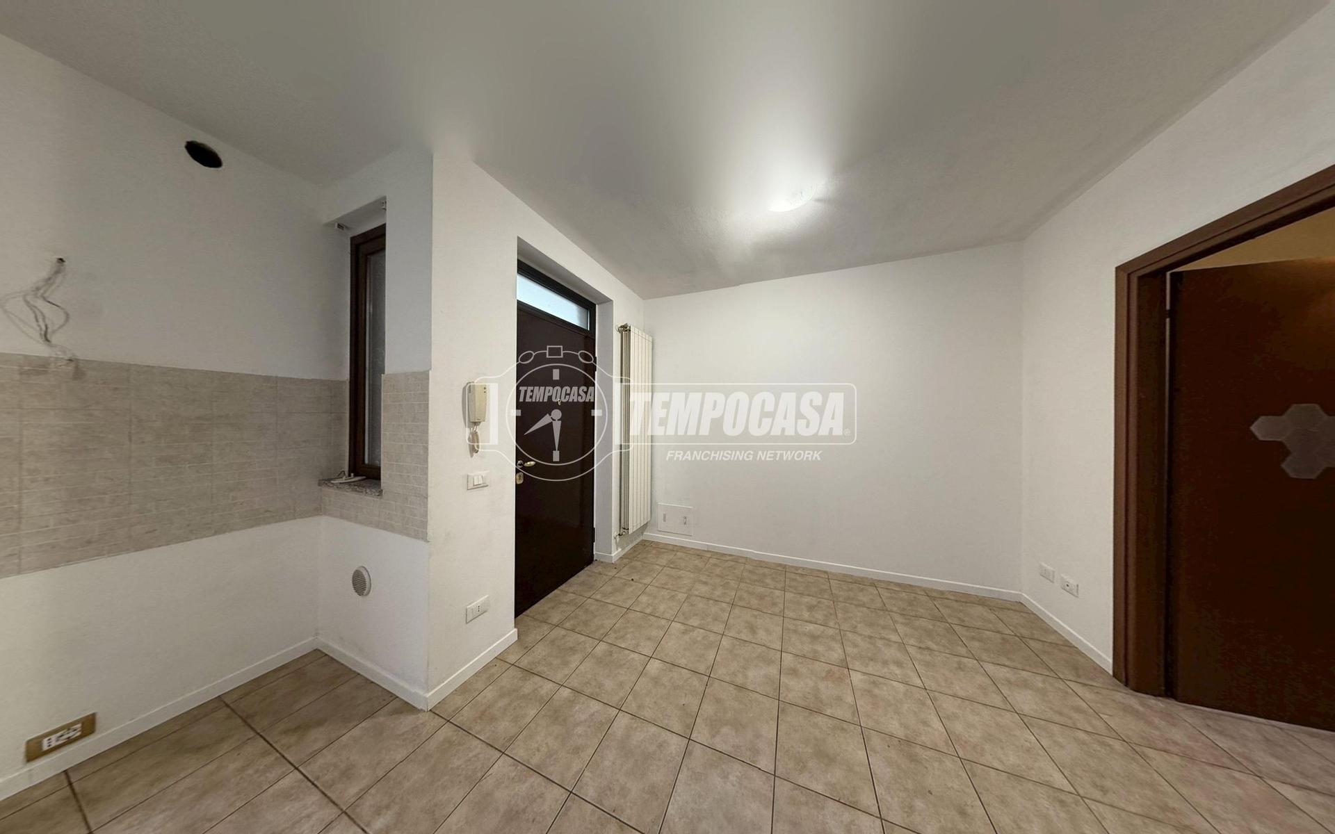 Bilocale in Via Goffredo Mameli 47, Tromello
