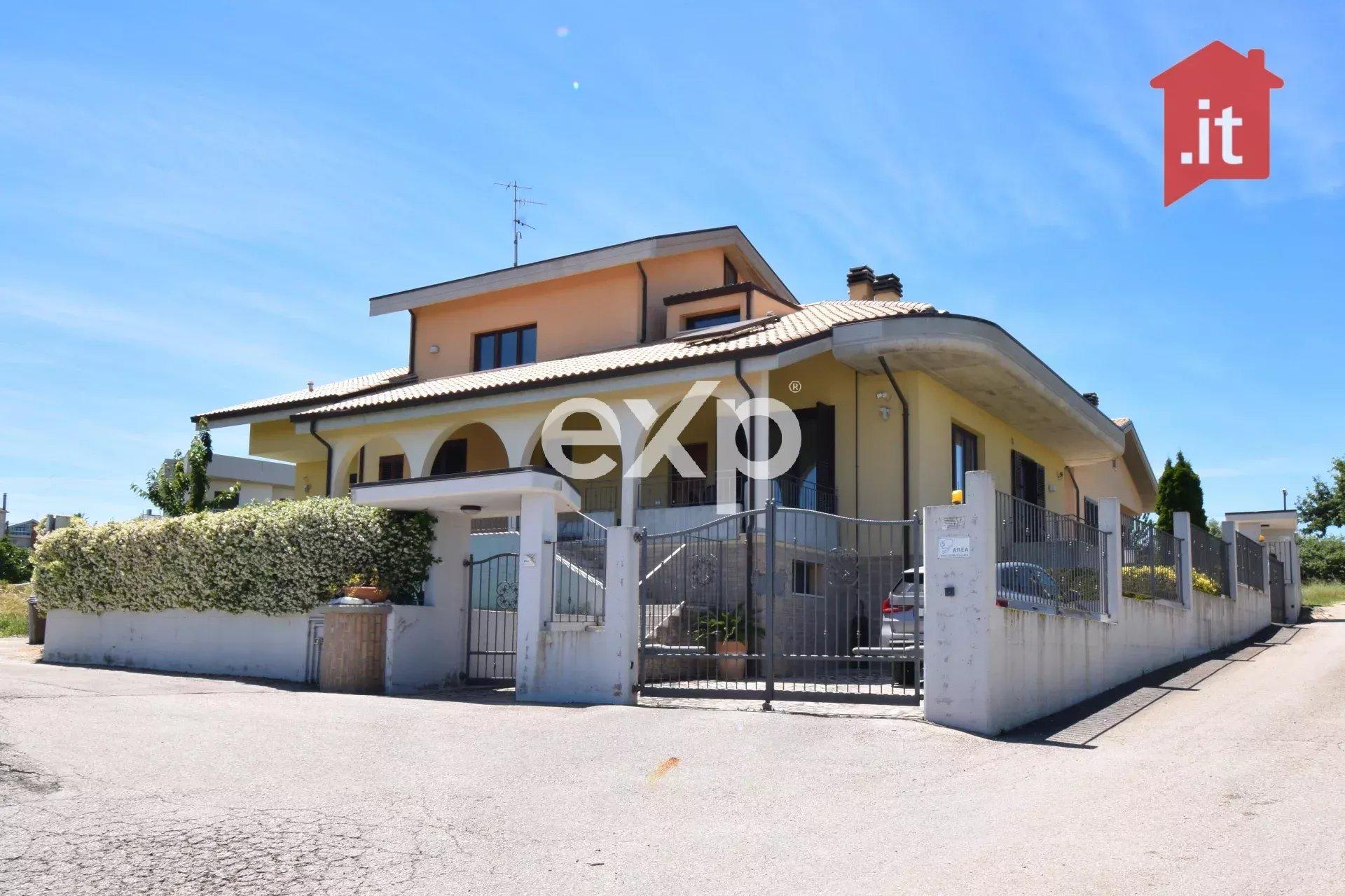 Villa, Vasto