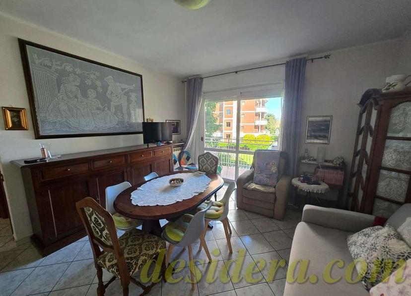 Trilocale, Castelletto sopra Ticino — foto 4 di 5