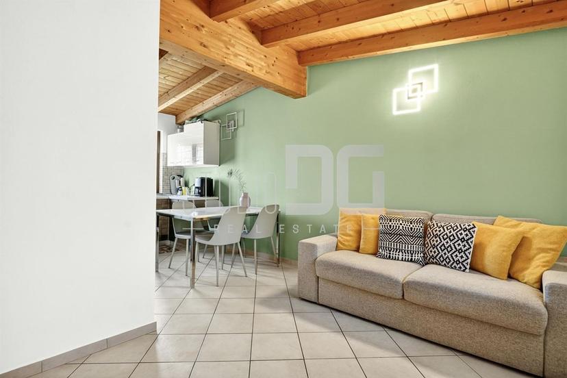 Trilocale in Via Como, Meda — foto 2 di 5