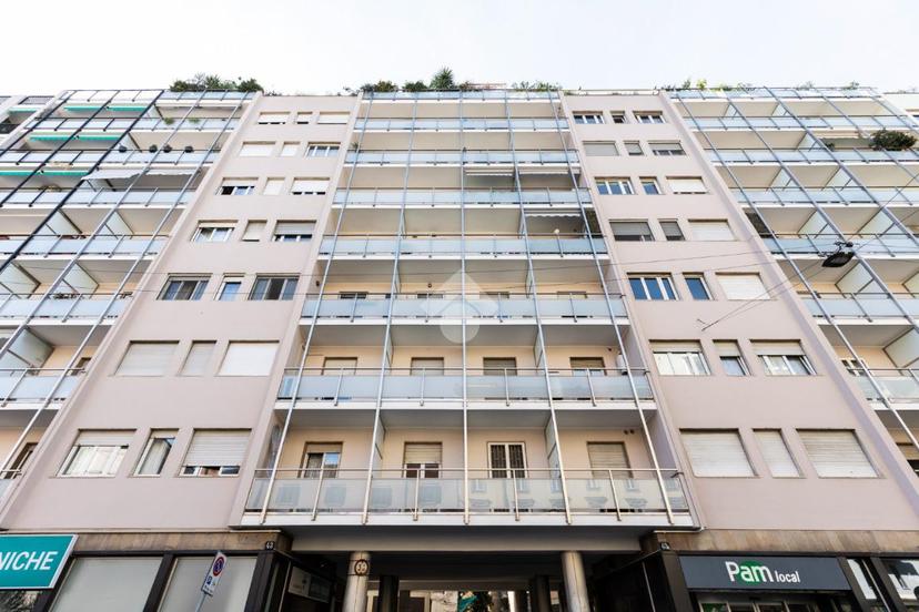 Bilocale in Viale Monza 43, Milano