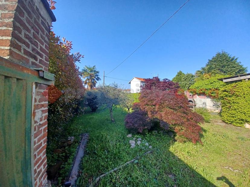 Casa indipendente in Via Verdi  110, Samarate — foto 2 di 5