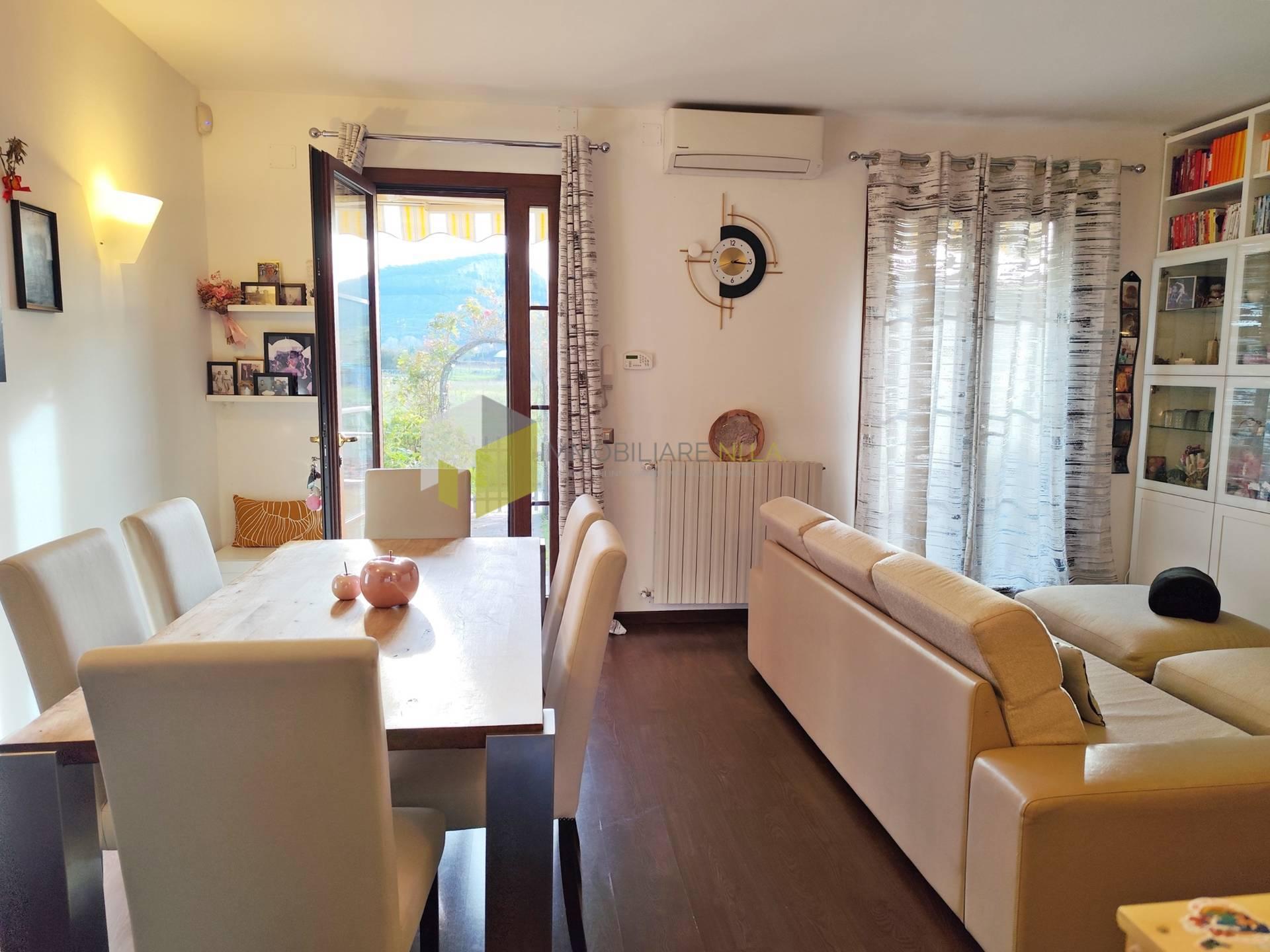 Villa a schiera in Galilei, Vecchiano