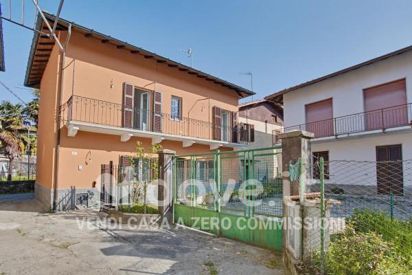 Terratetto unifamiliare in Via Giosuè Carducci 47, Leggiuno — foto 2 di 5