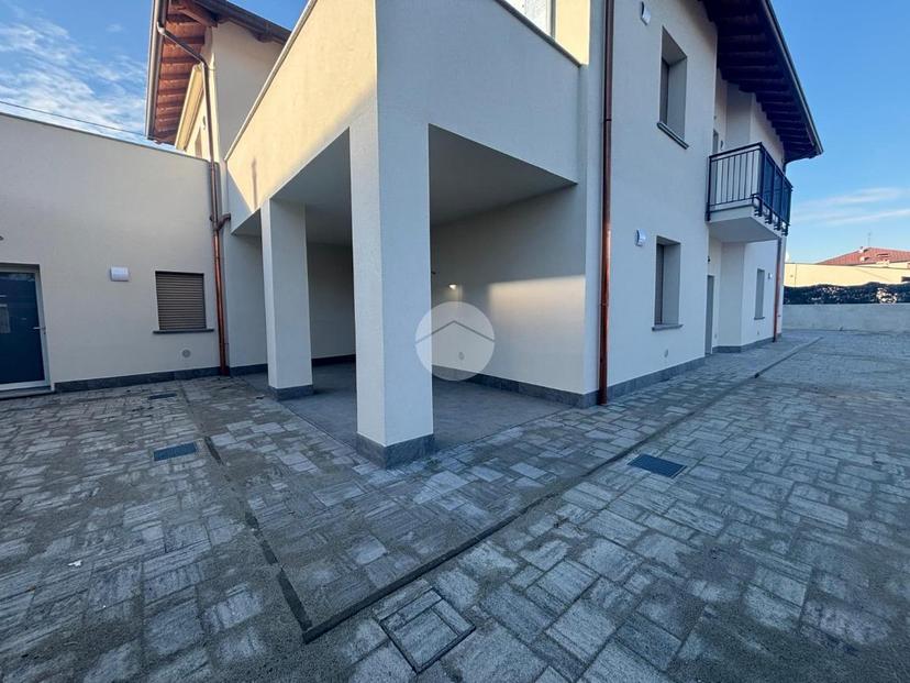 Trilocale in Via Antonio Locatelli 57, Bariano — foto 4 di 5