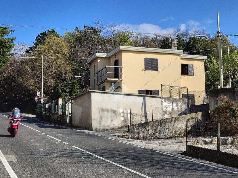Casa indipendente in Strada Fiume 325, Trieste — foto 5 di 5