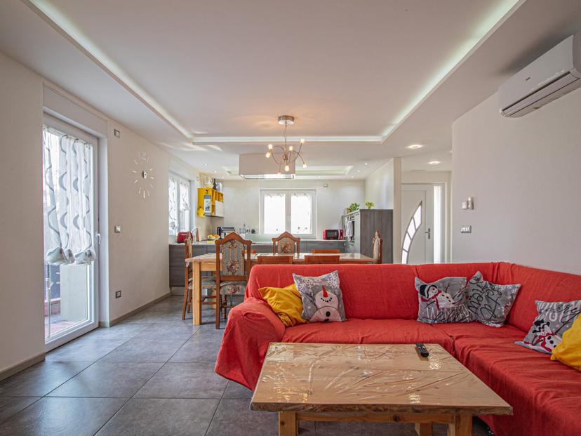 Villa unifamiliare in Strada di Prepotto 53, Cividale del Friuli — foto 2 di 5