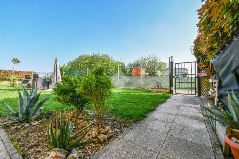 Villa a schiera in Via Tracchi 43, Poggio Renatico — foto 2 di 5