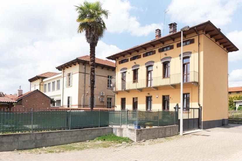 Villa in Via Camossetti 12, Ciriè — foto 2 di 5