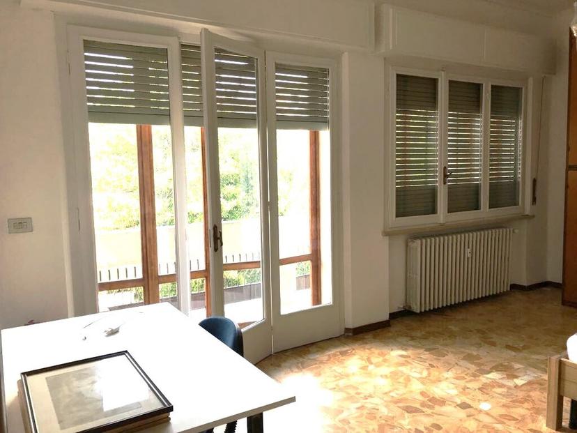 Appartamento in Via da Gente 4, Parma